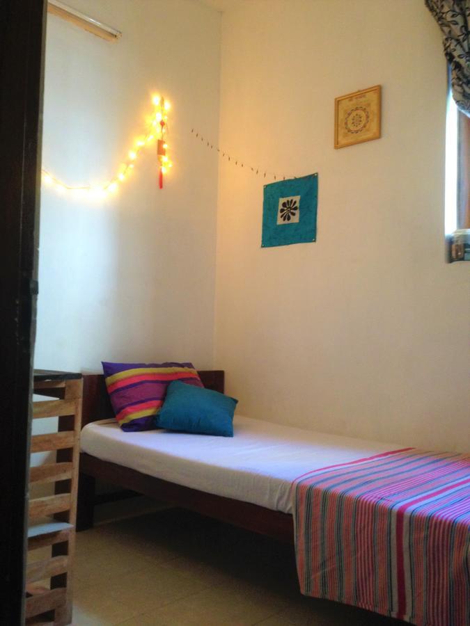 Chill Space Negombo Exterior photo