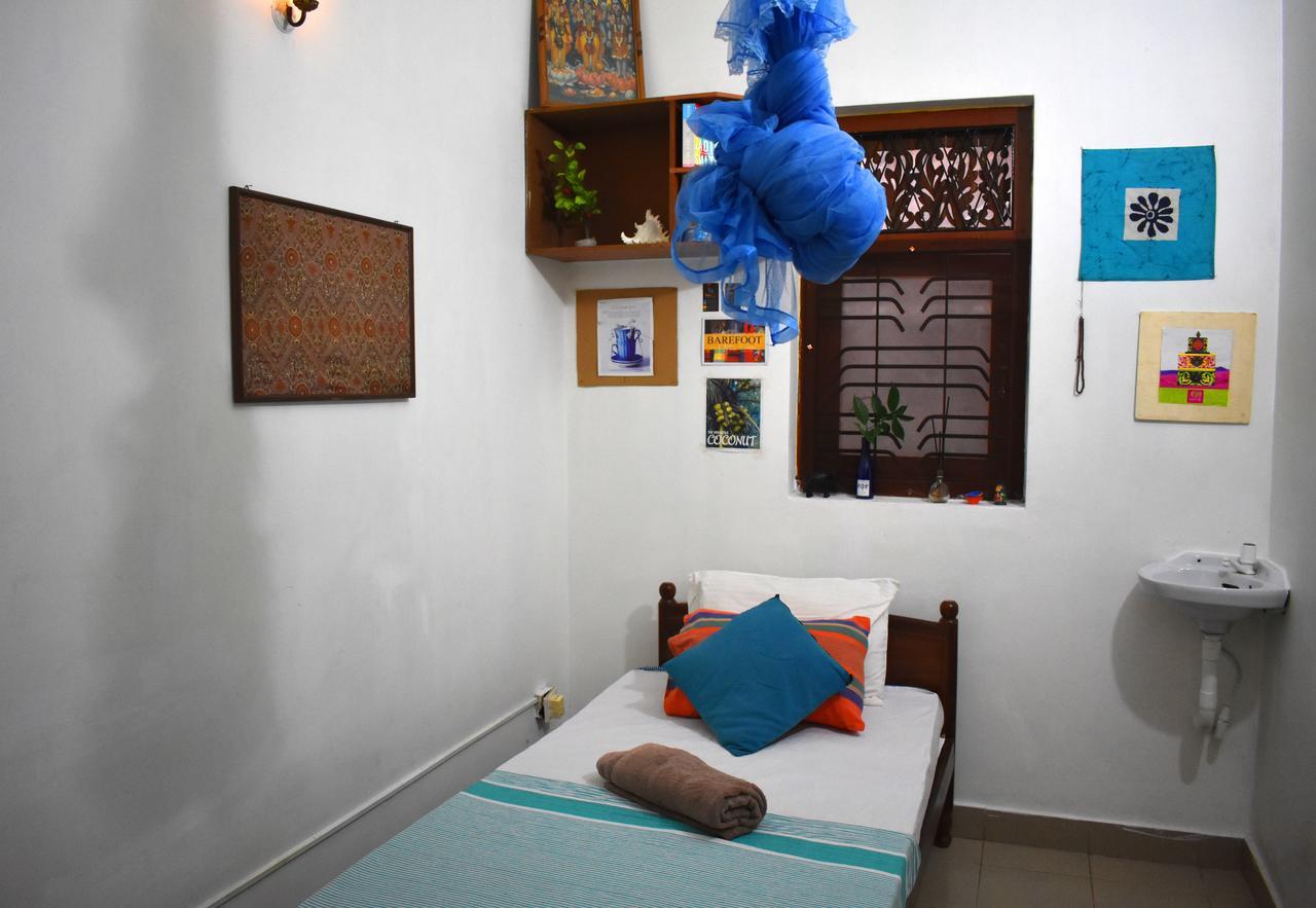 Chill Space Negombo Exterior photo